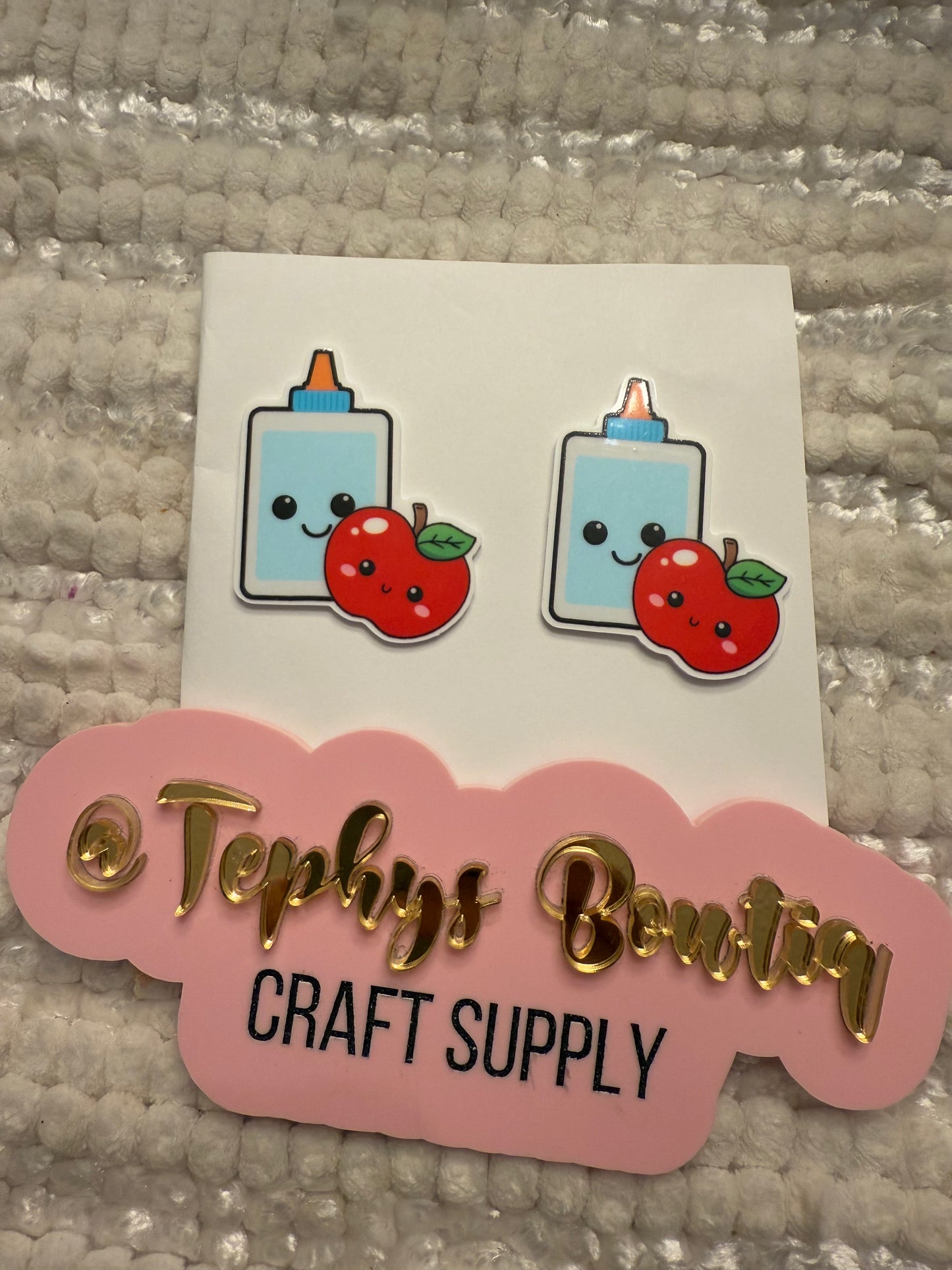 Litchi Leather Escuela