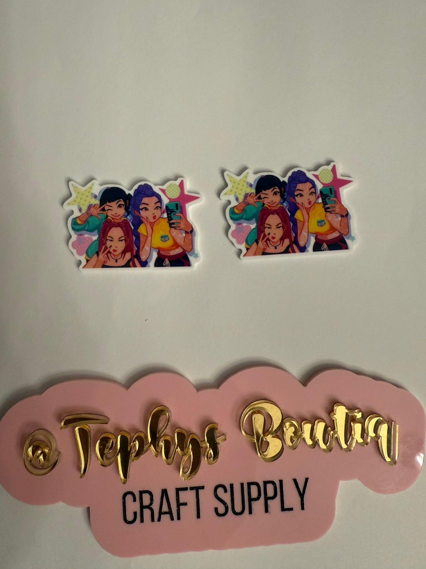 Cinta Huntrix  Girls 3”