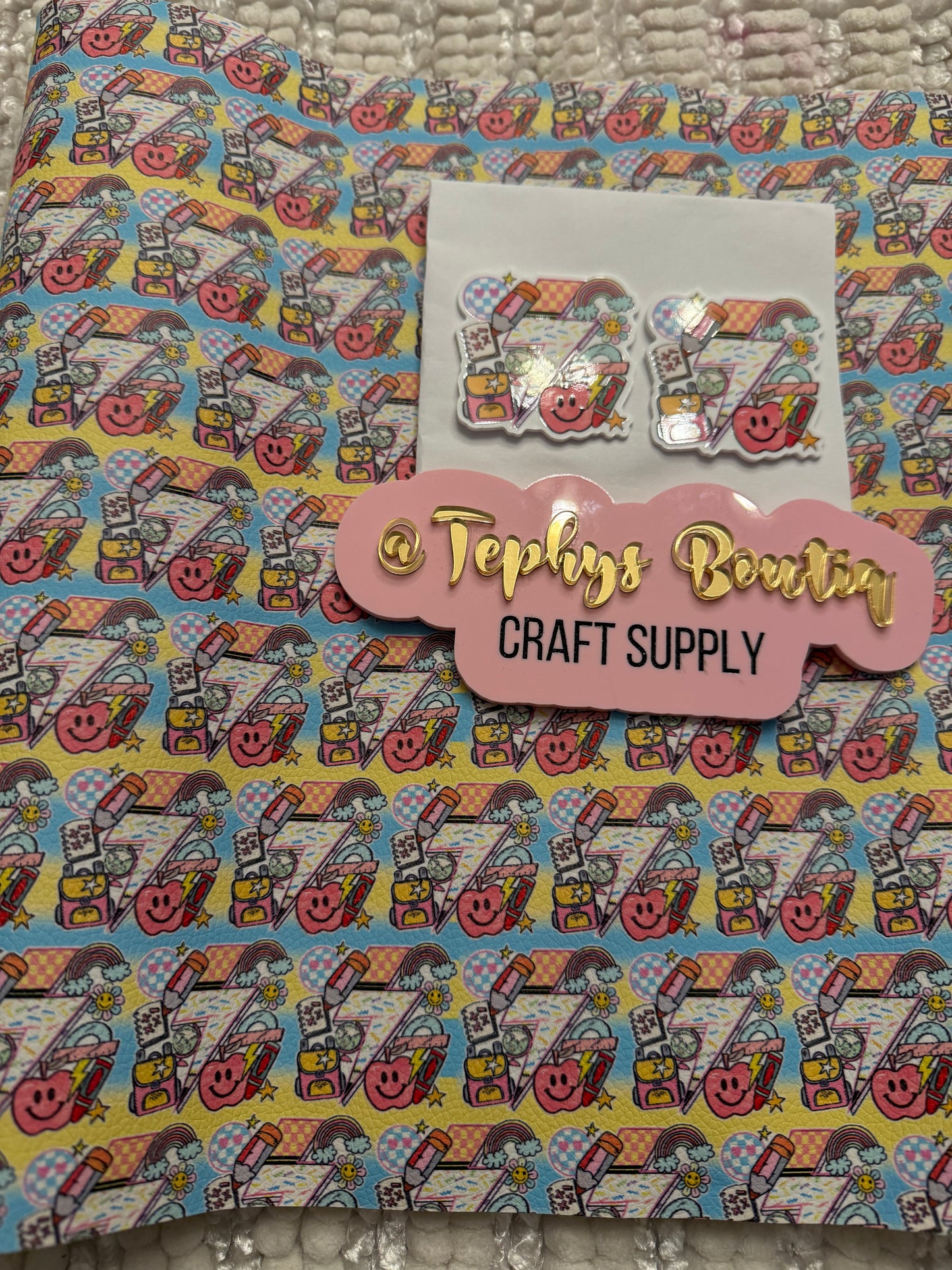 Litchi Leather Escolar