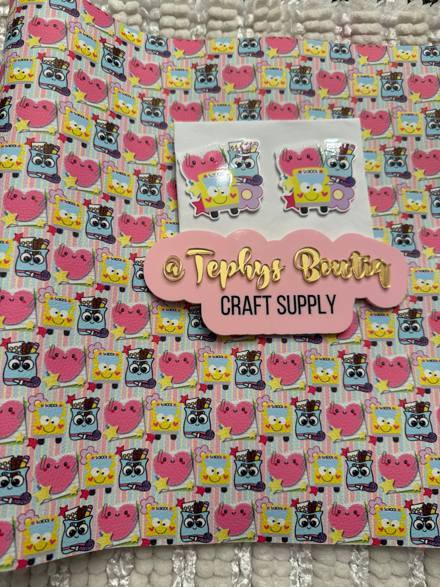 Litchi Leather Escolar