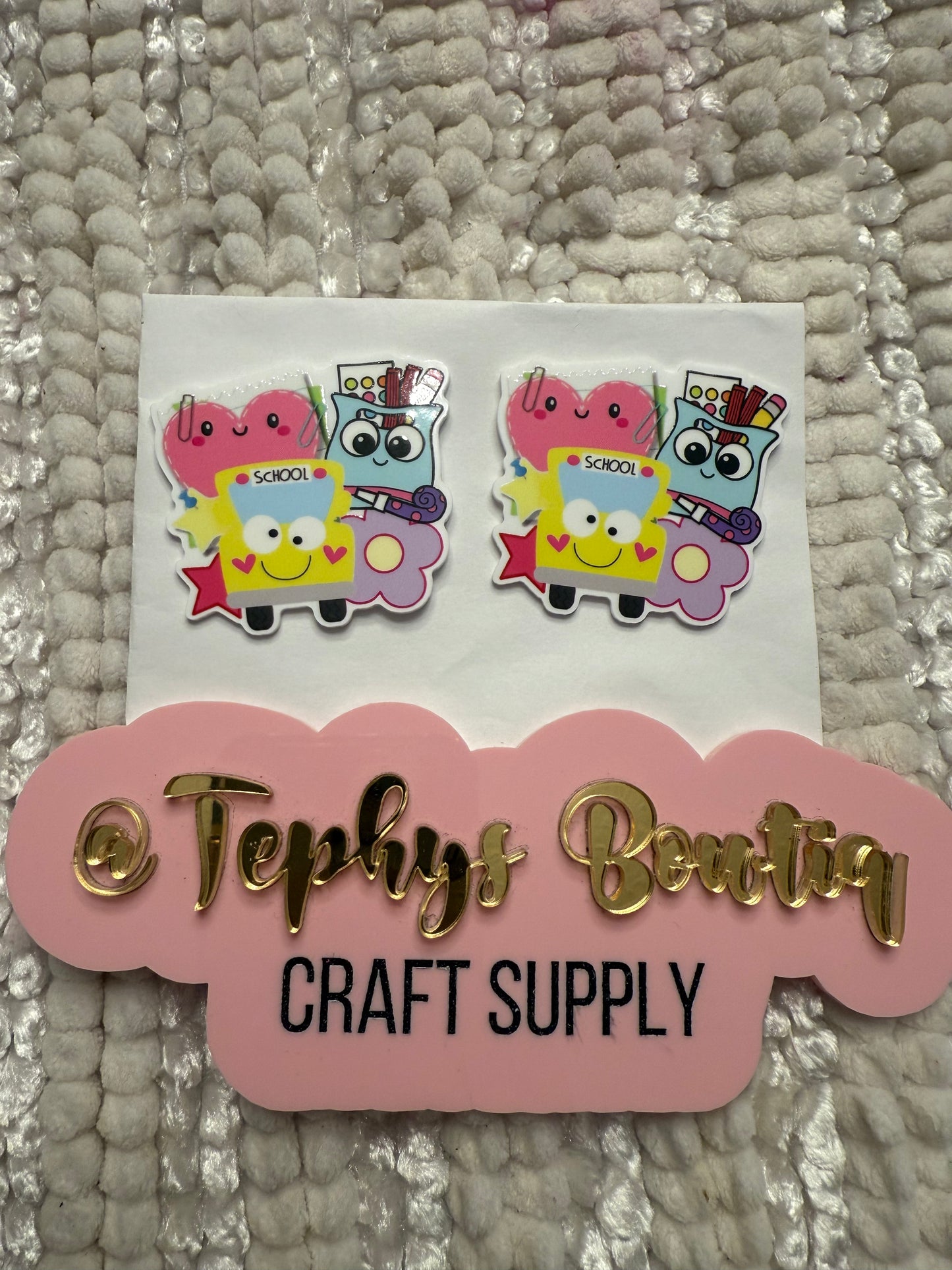 Litchi Leather Escolar