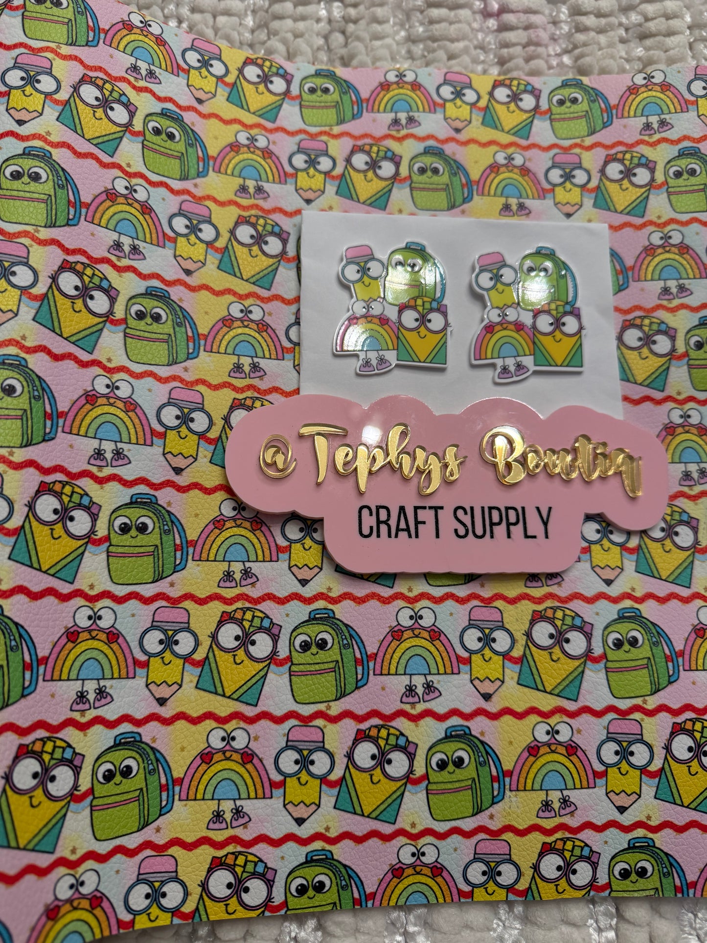 Litchi Leather Escolar