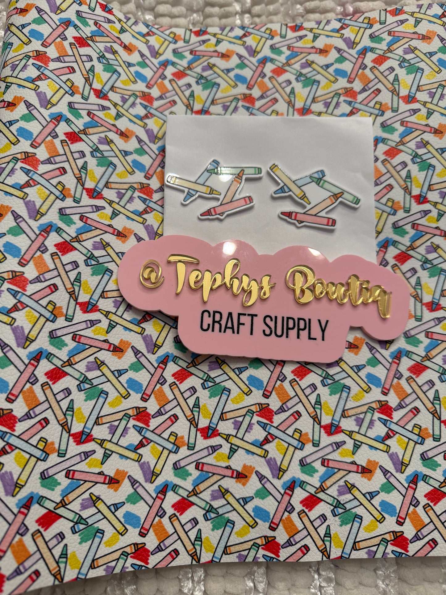 Litchi Leather Escolar