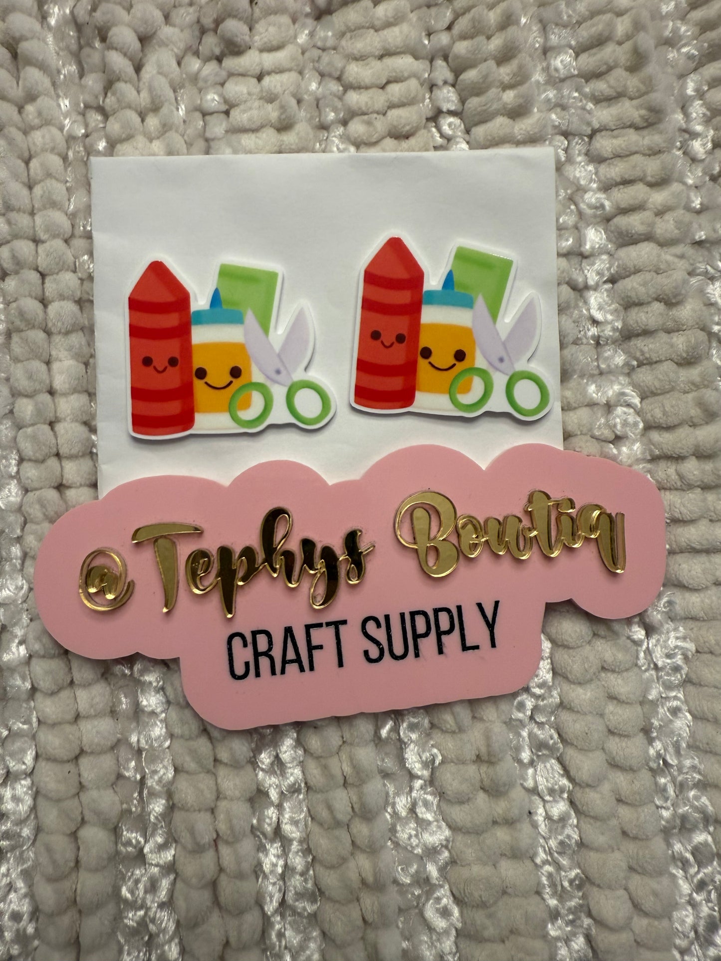 Litchi Leather Escolar