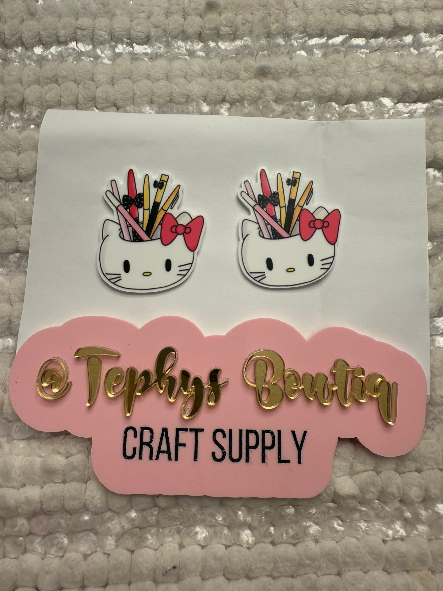 Litchi Leather Escuela