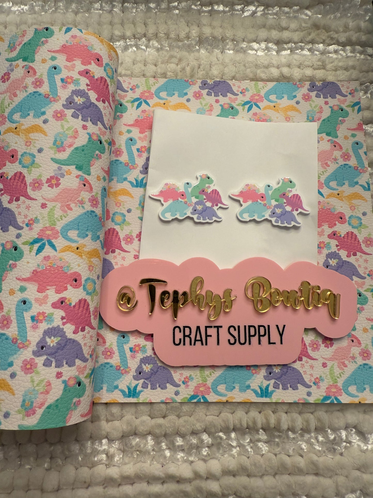 Litchi Leather Dinosaurios