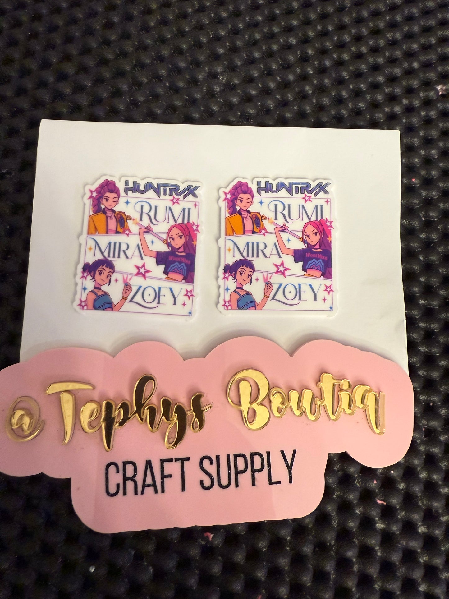 Litchi Leather Huntrix 2