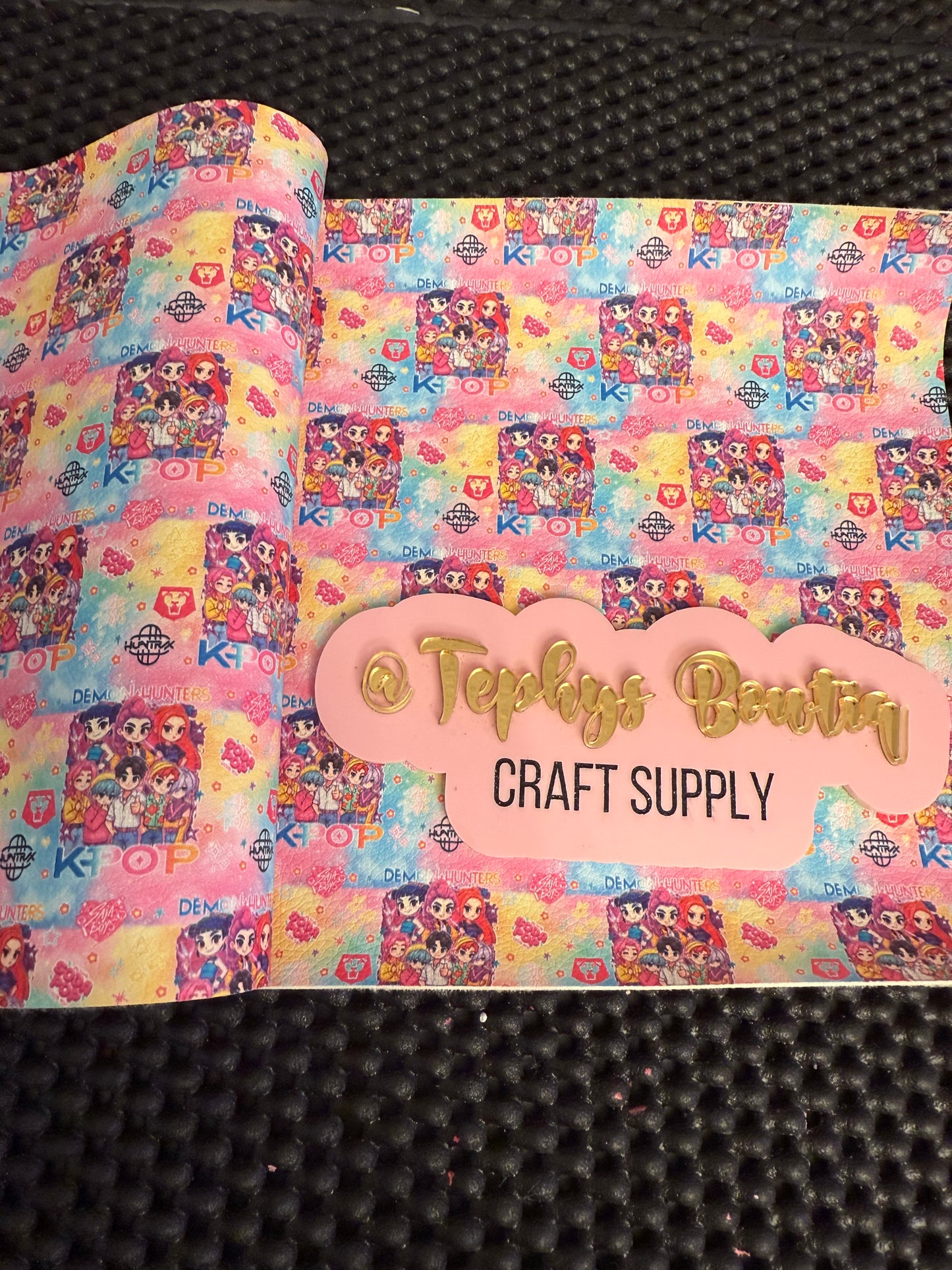 Litchi Leather Huntrix 3