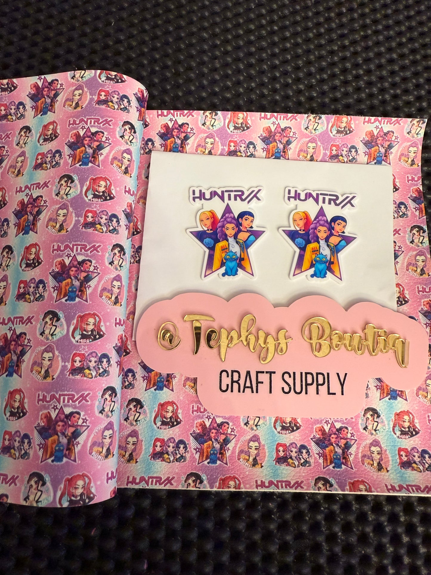 Litchi Leather Huntrix 5