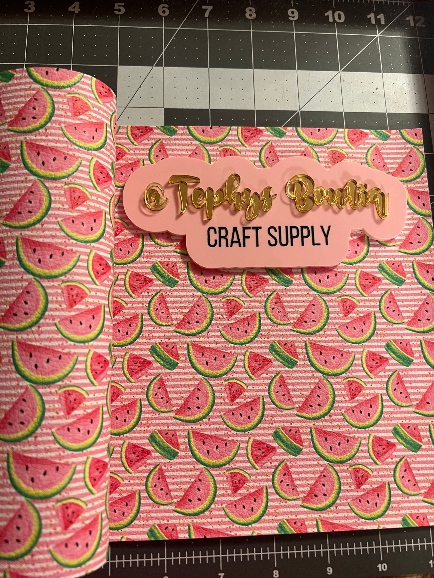 Litchi Leather Melón